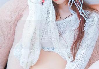 GIRLT果团网 – 看陈雅漫的定制套装写真，真心想问：是不是还可以再来一波？