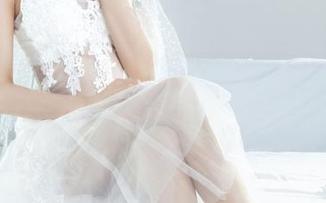 Ligui丽柜 – 小熊的女王主题高清写真，不由得让我想象她的统治权杖！