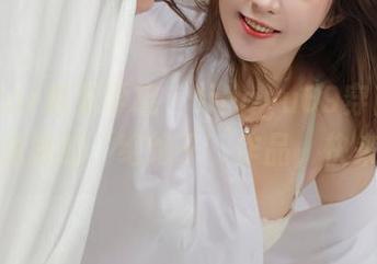 MFStar模范学院 – lingyu69穿白衬衫，网盘里的‘绝绝子’作品，快来瞅！