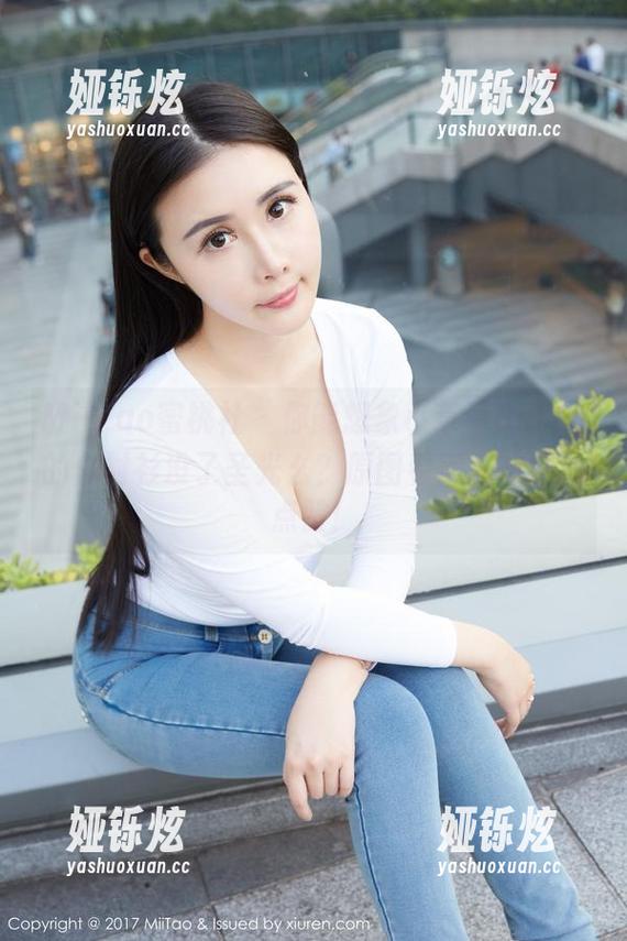 MiiTao蜜桃社 - 你能想象小草莓Berry的白衬衫没了圣光么？原图看得人想疯狂点赞！
