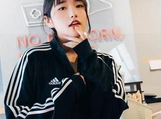话说，Sonson(손손)的黑玫瑰图集资源，难以抵挡的诱惑。