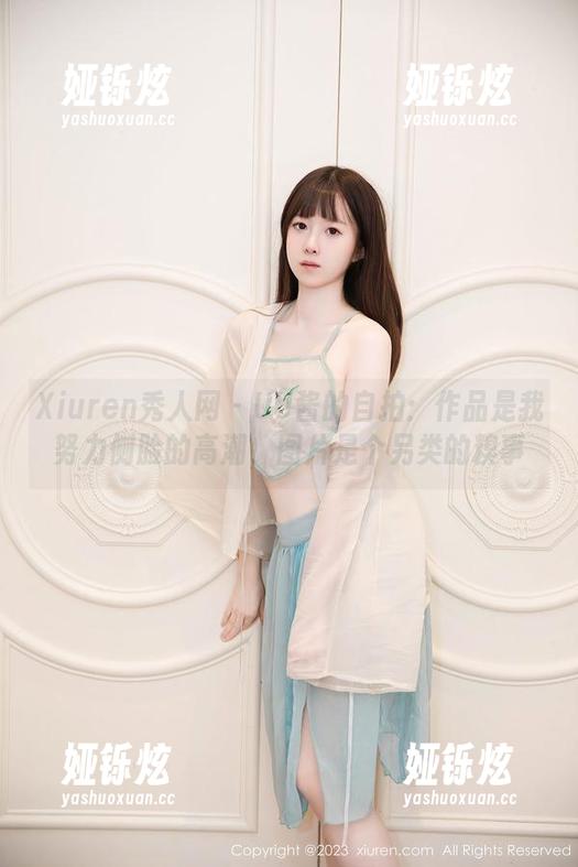 Xiuren秀人网 - UU酱的自拍：作品是我努力侧脸的高潮，图片是个另类的糗事