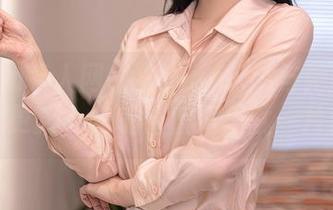 Xiuren秀人网 – 安然anran与她的纯白作品集更新，光听着脑海里就一片白雾。