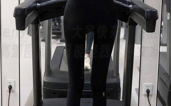 Xiuren秀人网 – 大家快来！楚恬Olivia女仆高清图库，可能是我梦中女友的原型！