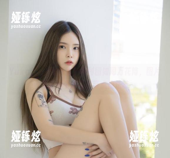 Yuka(유카)的万圣节福利图如同万花筒，图片里的每个角度都带点魔法味