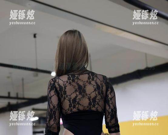 微密圈 - 美图打破课堂规矩？“乙醇子”的教室秀