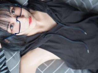 制服和黑丝之间的化学反应，兔玩映画全集马上下载开启！