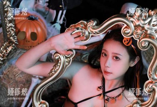 奈汐酱Nice的原图在线，白衬衫穿得我都想给她投个票：最佳穿衣搭档！
