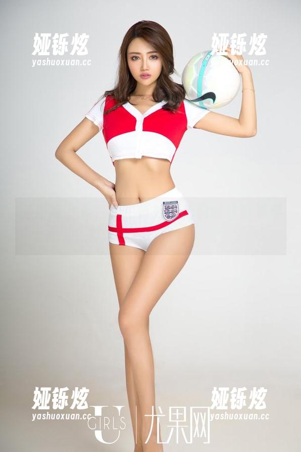 尤果网 - 看，张芷昕如何把豹纹写真集穿出野性魅力。