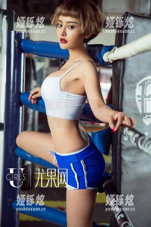 尤果网 - “曼妮儿黑色”系列—那些美图，让你立马想买一身全黑的衣服！