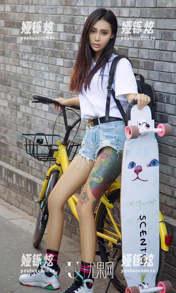 尤果网爱尤物-刘瑾希 尤果网爱尤物 - 原图里的刘瑾希说,她的征服欲是种事务,欲望和俏皮并存