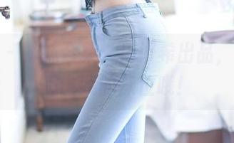 尤蜜荟 – 妹妹合集：周妍希出品，晚上别想占我的床位哦！