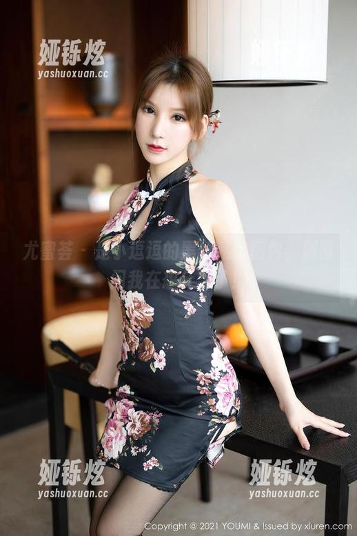 尤蜜荟-是小逗逗 尤蜜荟 - 是小逗逗的黑丝私房图包,别再问我在想什么了!