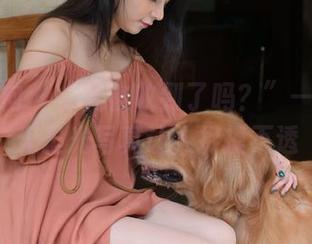 异思趣向 – “礼物收到了吗？”—佳佳的无圣光写真让人捉摸不透