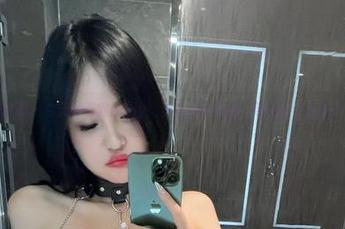 微密圈 – 今天的张鑫baby：全套兔子扮相，随便撩个万把人！