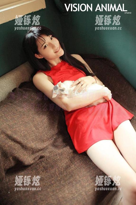 推女神 - 观看“Kiren_程程程黑色”：学习怎么穿得比我的咖啡还黑！