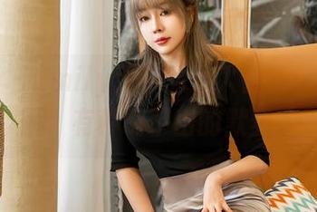 星颜社 – Emily尹菲的双人合集：这些画面，有种说不出的默契。