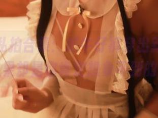 晓美妈私拍合集：把牛仔裤穿出新高度，结果却是你肯定想象不到的！