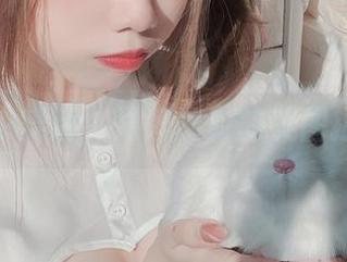 在赛博中舞动，果咩酱w的美图撩人心弦