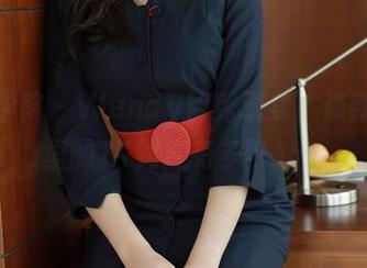 模范学院 – Wendy智秀现身！最新图册里的JK到底有多可爱？