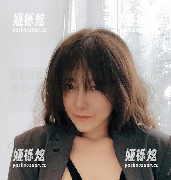看着樱晚gigi的黑色写真，真想用原图去盘点一下我的审美观，改得了不改不得来哪。