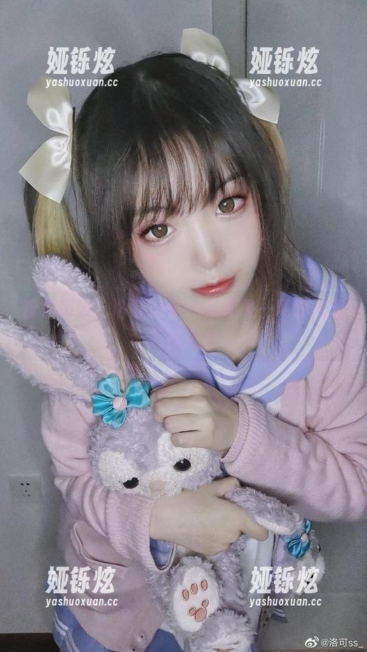 粉色秘境，洛可ss的作品像是一场轻描淡写的邂逅