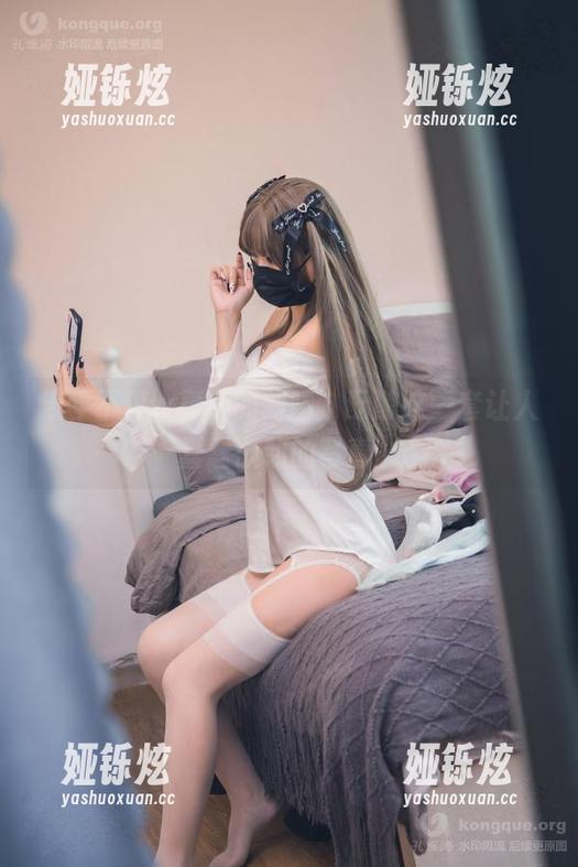 流年不停w舞动的刻晴，酝酿这一套让人蠢蠢欲动的写真。