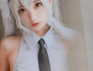 清颜颜子手里的阿狸护士，买一送一还真是实惠，快来下载美图吧！