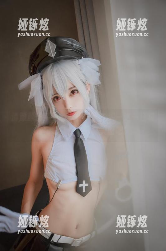清颜颜子手里的阿狸护士，买一送一还真是实惠，快来下载美图吧！