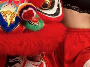 爱尤物 – 看周大萌穿连衣裙，免费套图里藏着我想说的所有话……哎呀，别问我为什么。