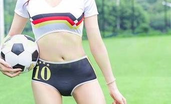 爱蜜社 – 泡泡子的新奇豹纹，最新美图让你目不转睛！