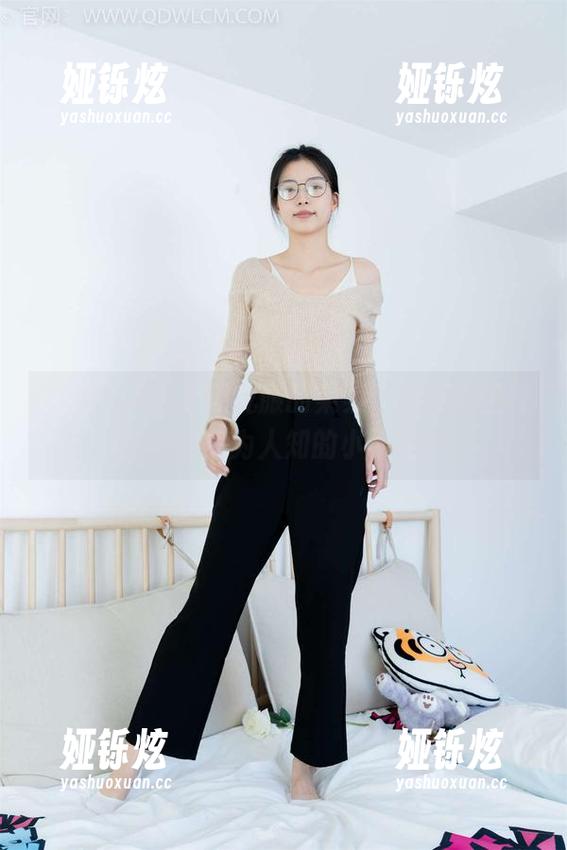 物恋传媒 - 身披礼服的菜菜，作品集里藏着多少不为人知的小希望？