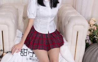 甜予摄影 – 澜澜的裸足写真，原图里的细节让我有点微妙