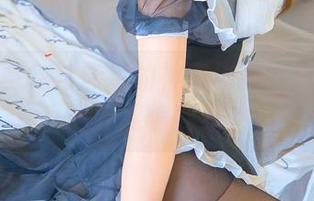 神乐坂真冬与泳装的神奇碰撞：怎样的写真才能骗到我？