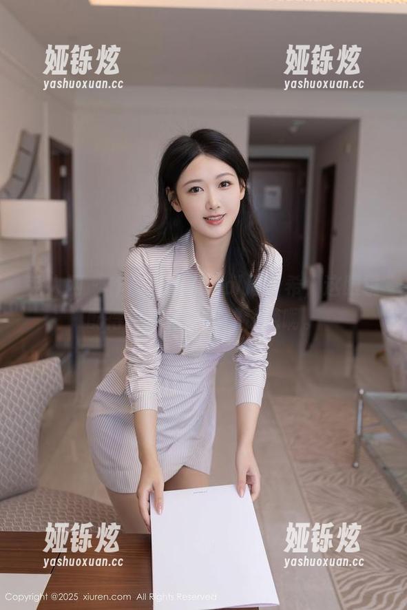 秀人网-Carol周妍希 秀人网 - 作品里的Carol周妍希,这眼镜配得真不是一般的惊艳啊。