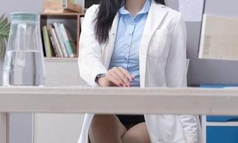 秀人网 – 体操服，图集中的卓芷伊EricA，你觉得她在想什么呢？