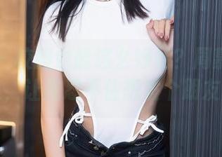 秀人网 – 校服也能这么好看？周慕汐最新合集，让我忍不住想发个朋友圈。