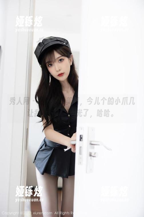秀人网 - 最新女仆美图，今儿个的小爪几让我的眼睛都发光了，哈哈。
