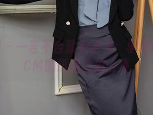 秀人网 – 一言不合就无圣光：李雅柔182CM的逗趣自拍合集