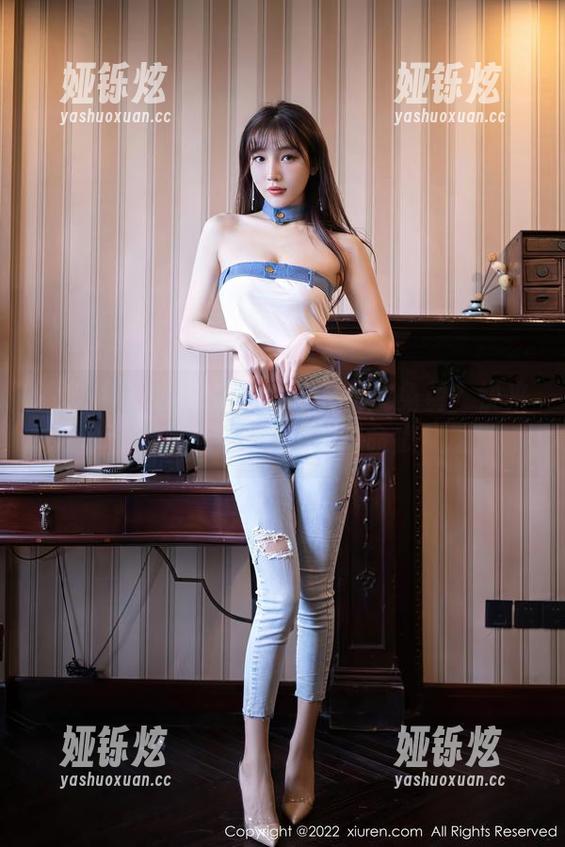 秀人网 - 听说清妙的夏天图片免费？快来欣赏，这波儿就得狠命戳！
