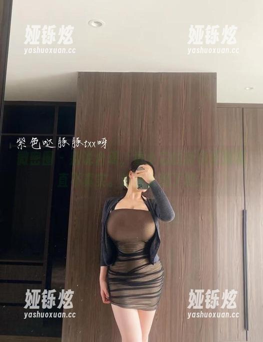 微密圈 - 别说合辑，童小芯的新货更新简直不真实。这也太绝了吧...