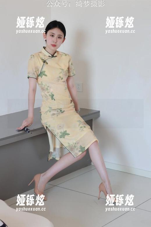 绮梦摄影 - 小艺的作品，套图里充满了未说出口的“小秘密”。