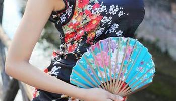 美媛馆 – Cris_卓娅祺的高清白色图片，真的给我一种不经意的优雅，获取眼球的必杀技。