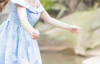 菠萝社 – 柳侑绮兔女郎写真，搞得我想去找个兔子开party。