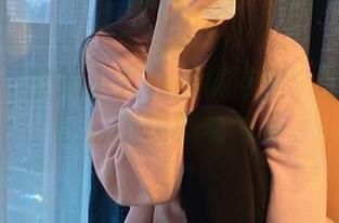 微密圈 – 软妹小九九坐镇浴室：写真资源，轻松撩拨那根神经。