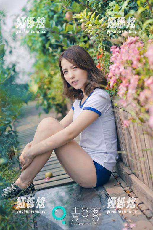 青豆客 - 一位修女的日常，Yumi尤美在图库里的自在演绎