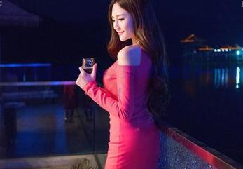 青豆客 – 浴缸里的尤美Yumi，免费图片给你多一个看美的理由！