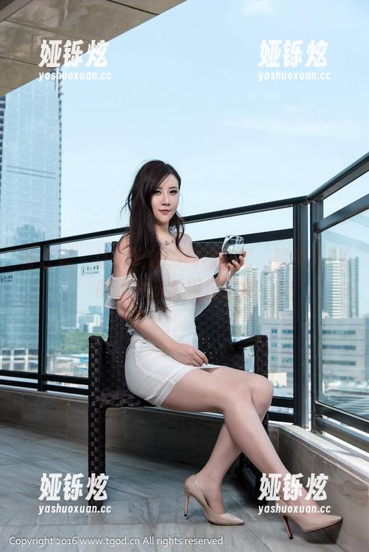 青豆客 - 让人喷饭的棉袜搭配，颖莹儿YY的图片资源担任主角！