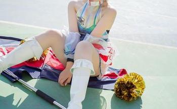 麻花麻花酱修女美图，只能说她真会玩，在圣洁与诱惑之间游走！
