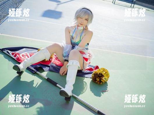 麻花麻花酱修女美图，只能说她真会玩，在圣洁与诱惑之间游走！